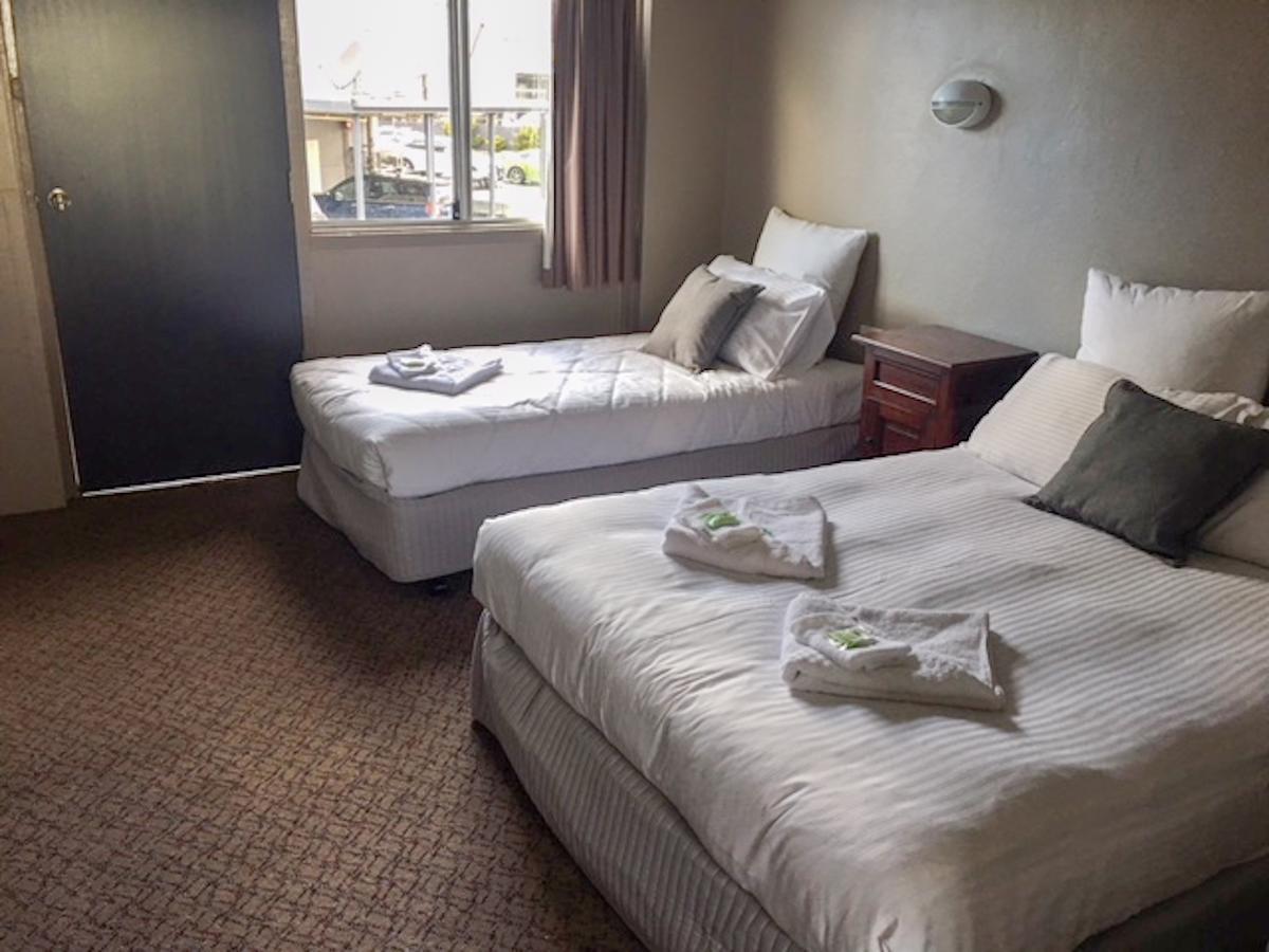 Commercial Hotel Motel Литгоу Экстерьер фото